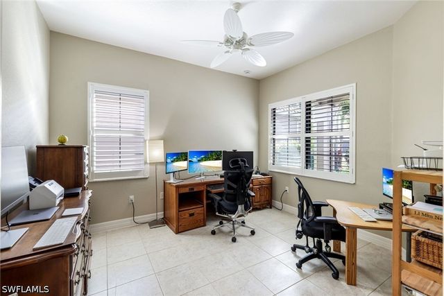 3224 Pacific DR, Naples, FL 34119