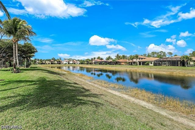 3224 Pacific DR, Naples, FL 34119