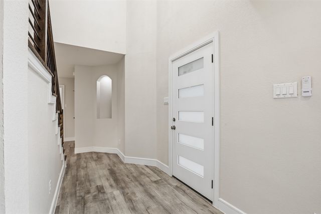 640 Fossil Wood Drive, Saginaw, TX 76179