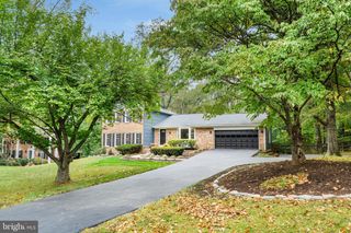 3119 COBB HILL LN, Oakton, VA 22124