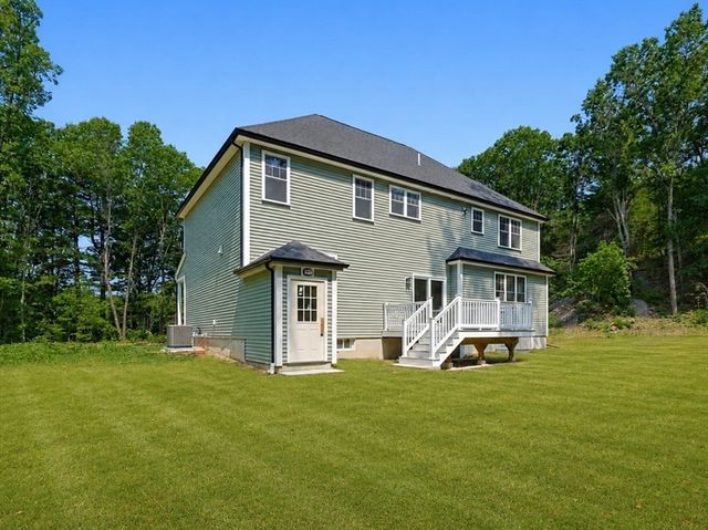 Lot A Longhill Rd, Franklin, MA 02038