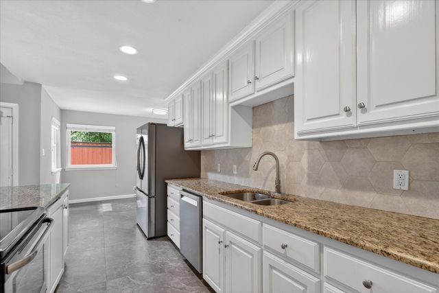 2970 Sundial Drive, Dallas, TX 75229