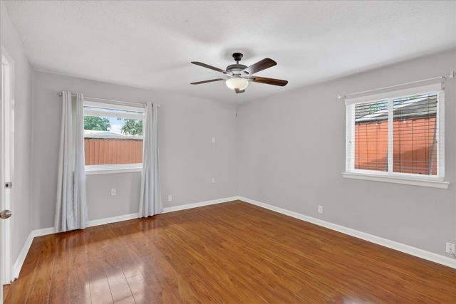 2970 Sundial Drive, Dallas, TX 75229