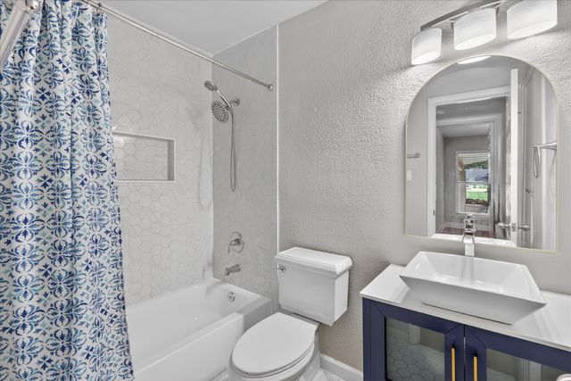 2970 Sundial Drive, Dallas, TX 75229