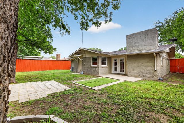 2970 Sundial Drive, Dallas, TX 75229