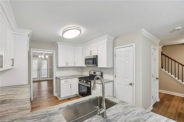 1359 Sheffield Glen NE Way, Atlanta, GA 30329