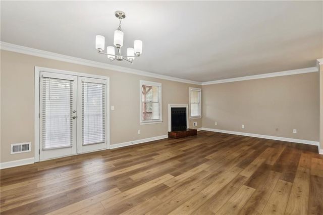 1359 Sheffield Glen NE Way, Atlanta, GA 30329