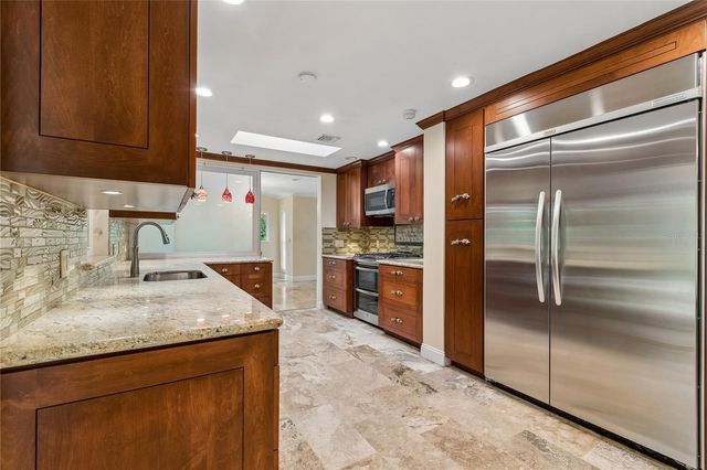 2006 NW 23RD STREET, Gainesville, FL 32605
