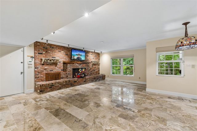 2006 NW 23RD STREET, Gainesville, FL 32605