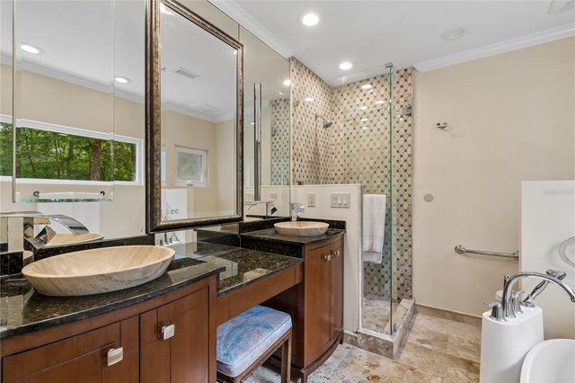 2006 NW 23RD STREET, Gainesville, FL 32605