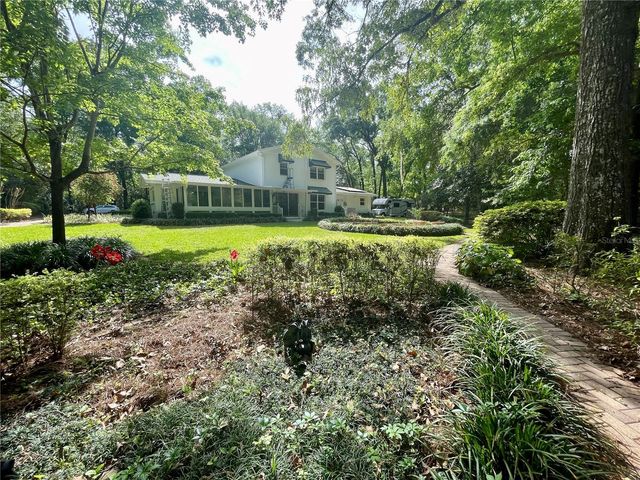 2006 NW 23RD STREET, Gainesville, FL 32605