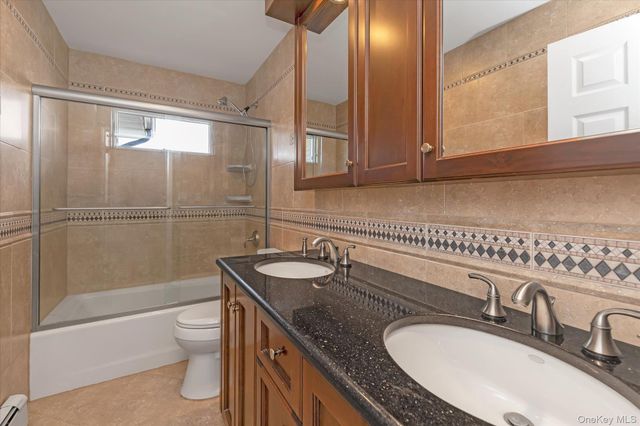340 Woodbridge Lane, Jericho, NY 11753