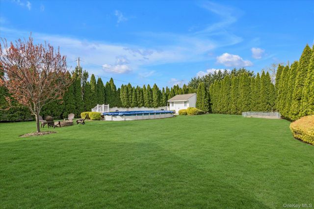 340 Woodbridge Lane, Jericho, NY 11753