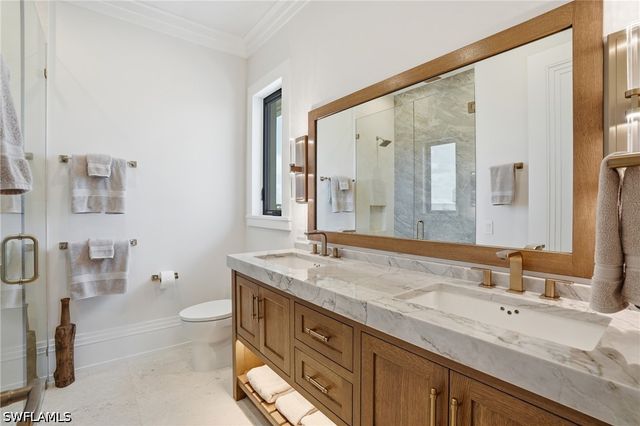 280 Estrellita DR, Fort Myers Beach, FL 33931