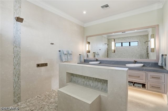 280 Estrellita DR, Fort Myers Beach, FL 33931
