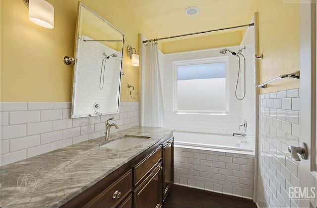 3600 La Costa Street, Bakersfield, CA 93306