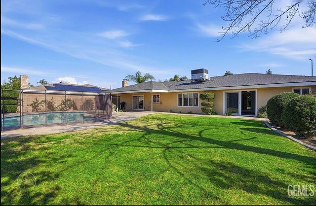 3600 La Costa Street, Bakersfield, CA 93306