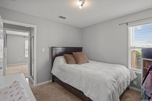 5923 Fox Cyn, San Antonio, TX 78252