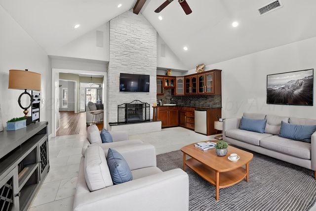 7805 STUYVESANT Avenue, Amarillo, TX 79121