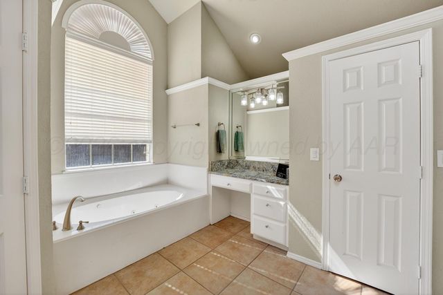 7805 STUYVESANT Avenue, Amarillo, TX 79121