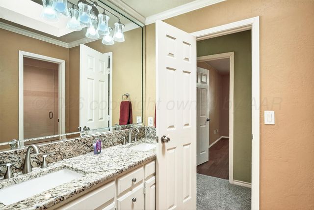 7805 STUYVESANT Avenue, Amarillo, TX 79121