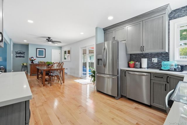 841 Willow Road, Franklin Square, NY 11010