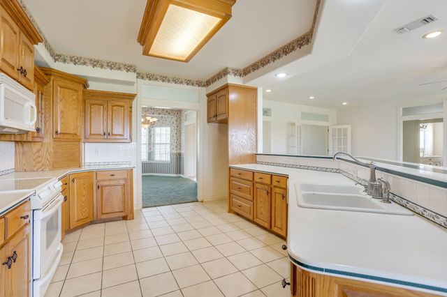 3508 Lakota Court, Granbury, TX 76048
