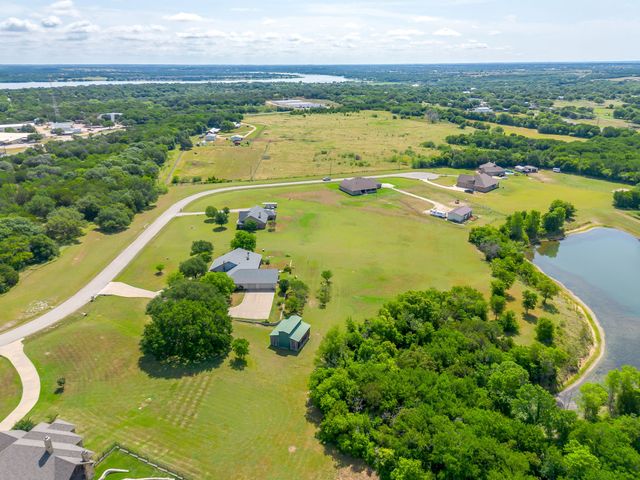 3508 Lakota Court, Granbury, TX 76048