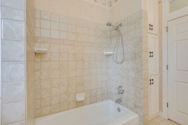3508 Lakota Court, Granbury, TX 76048