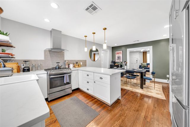 725 Peddie Street, Houston, TX 77008