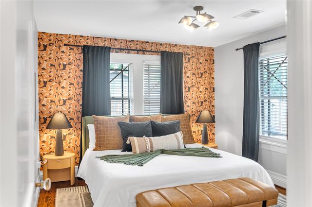 725 Peddie Street, Houston, TX 77008