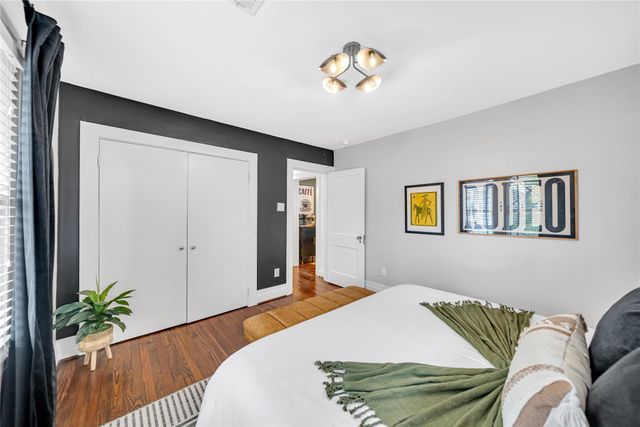 725 Peddie Street, Houston, TX 77008