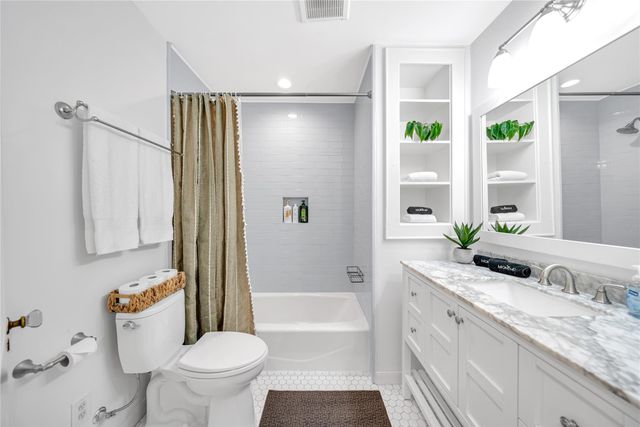 725 Peddie Street, Houston, TX 77008