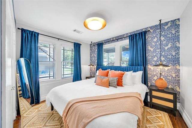 725 Peddie Street, Houston, TX 77008