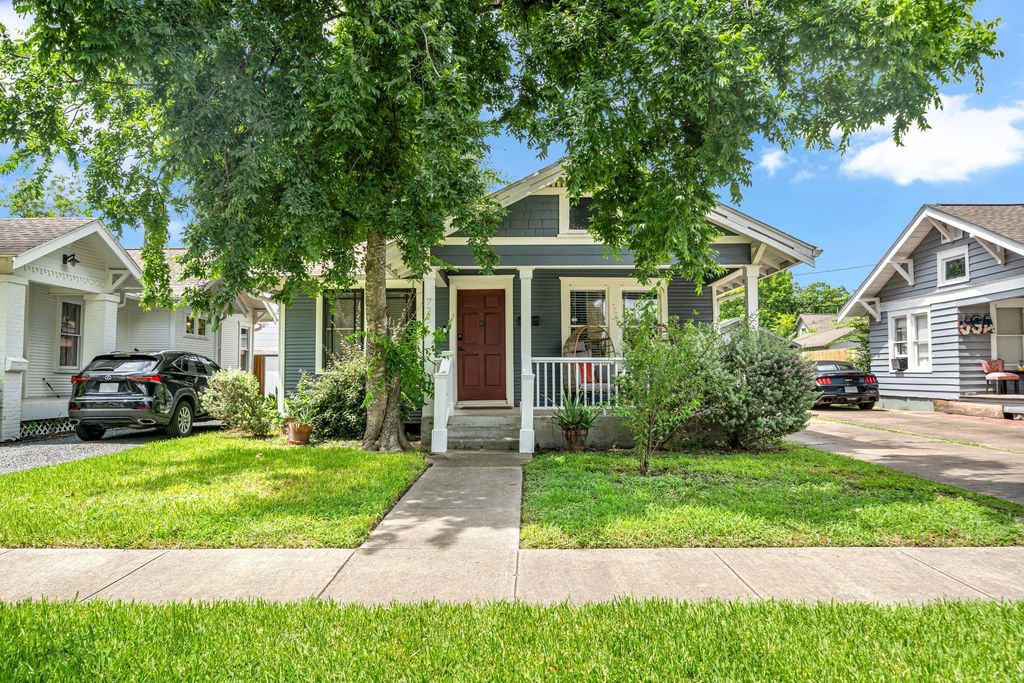 725 Peddie Street, Houston, TX 77008