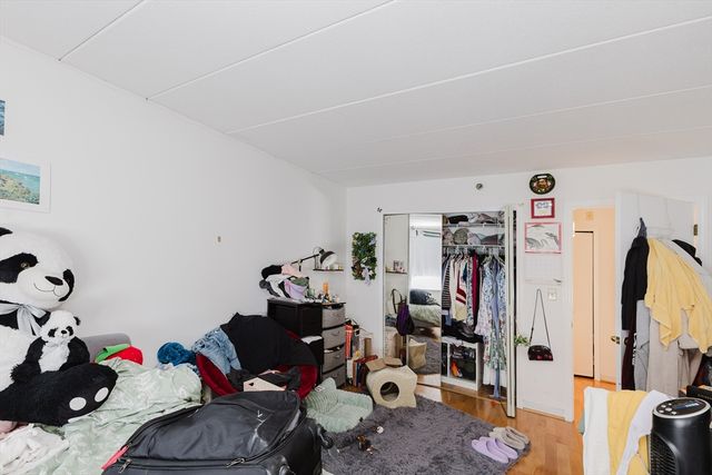 1933 Commonwealth Avenue 410, Boston, MA 02135