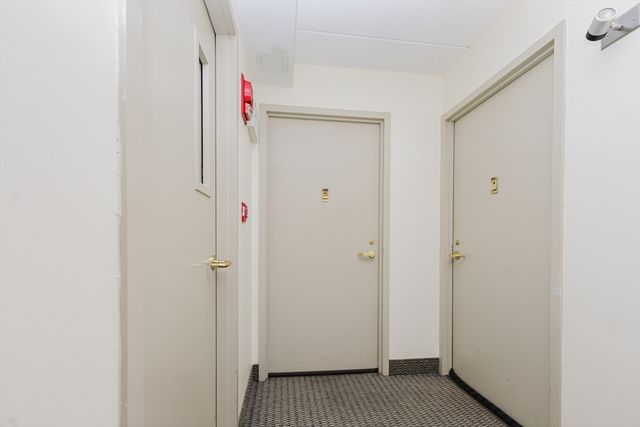 1933 Commonwealth Avenue 410, Boston, MA 02135