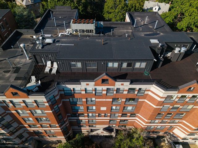 1933 Commonwealth Avenue 410, Boston, MA 02135
