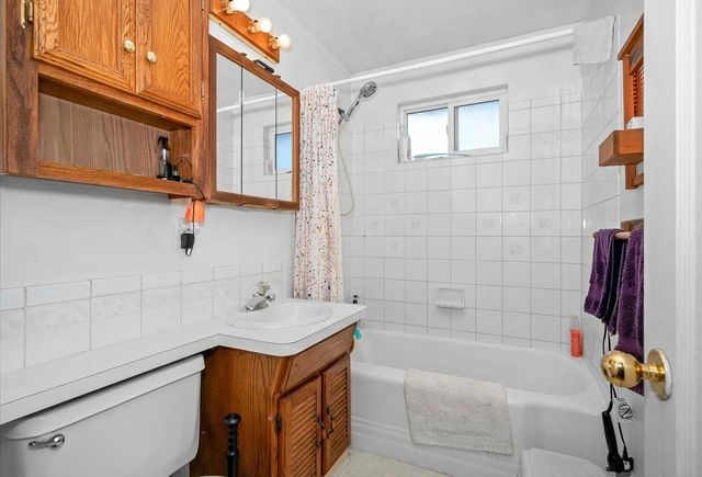 5703 N D St, Spokane, WA 99205