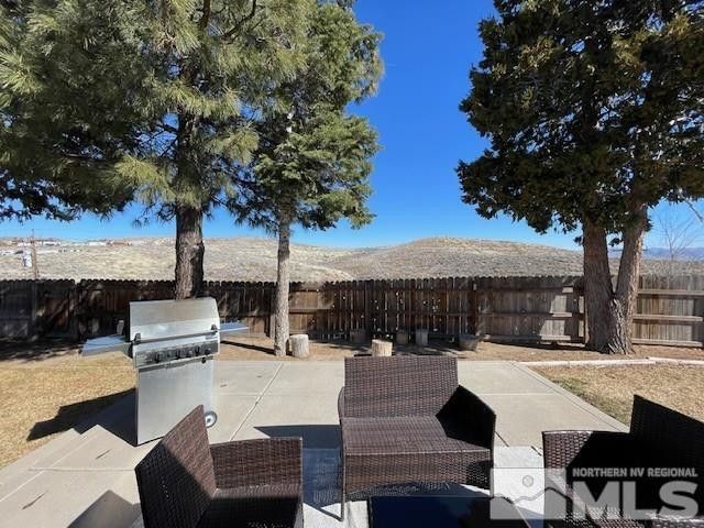 7411 Essex Way, Reno, NV 89506