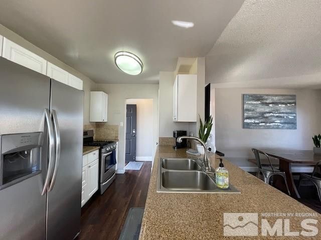 7411 Essex Way, Reno, NV 89506