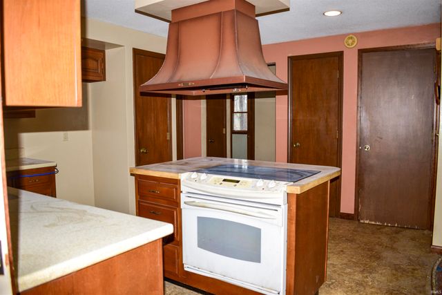 5132 Willow Bluff Trail, Huntertown, IN 46748