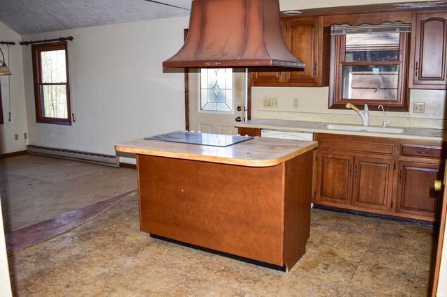 5132 Willow Bluff Trail, Huntertown, IN 46748