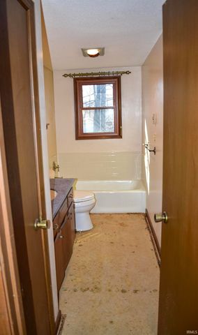 5132 Willow Bluff Trail, Huntertown, IN 46748