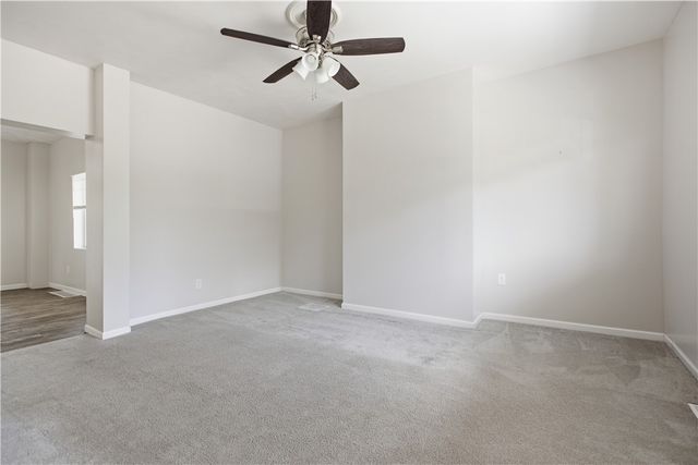 559 Spruce St, Verona, PA 15147