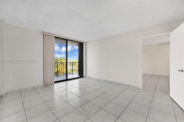 16751 NE 9th Ave 410, North Miami Beach, FL 33162