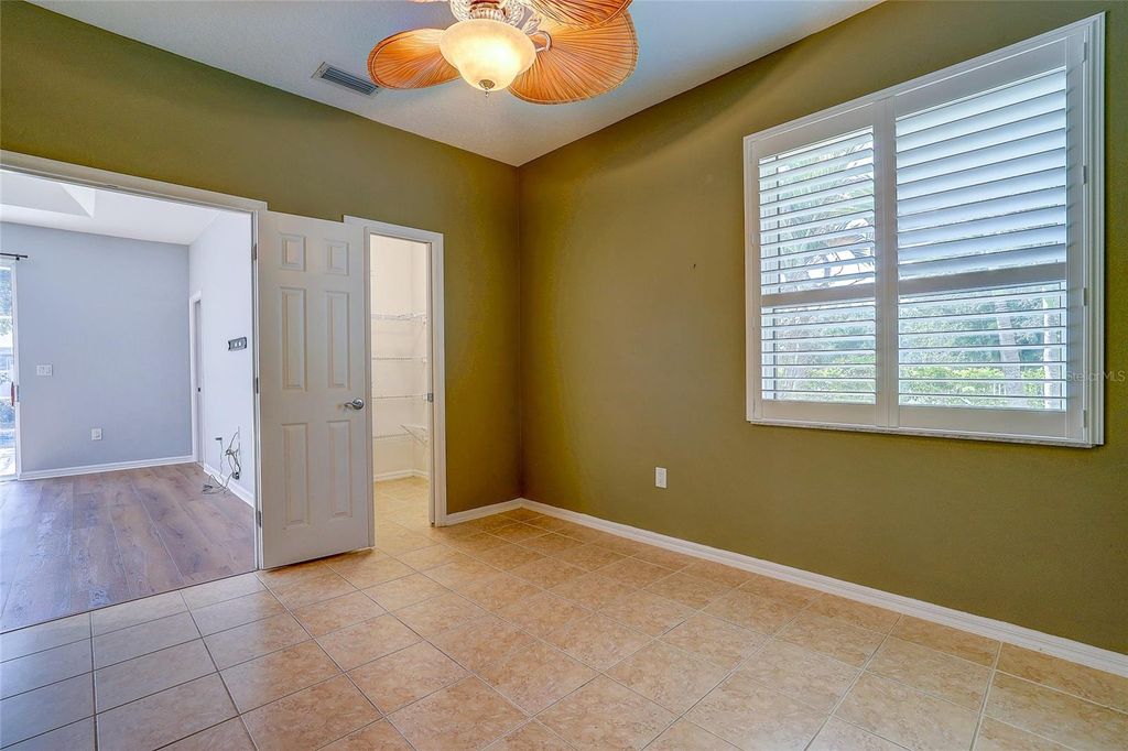 Image 30 of property listing at 143 MILL RUN E, Bradenton, FL 34212