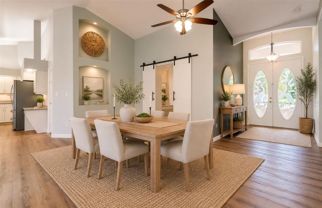 Image 4 of property listing at 143 MILL RUN E, Bradenton, FL 34212