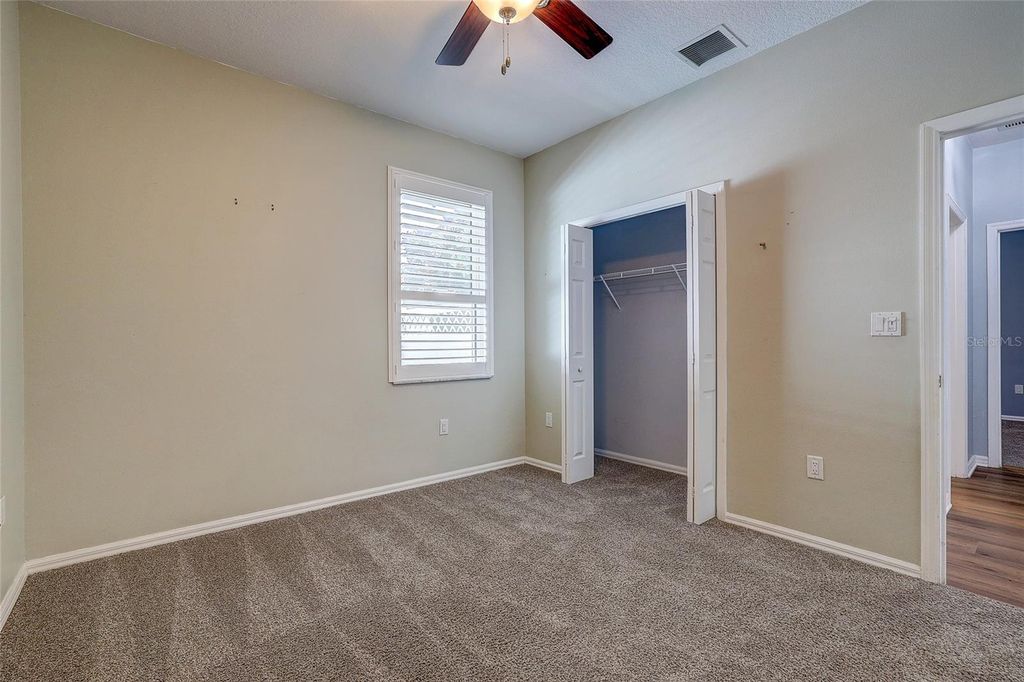 Image 32 of property listing at 143 MILL RUN E, Bradenton, FL 34212