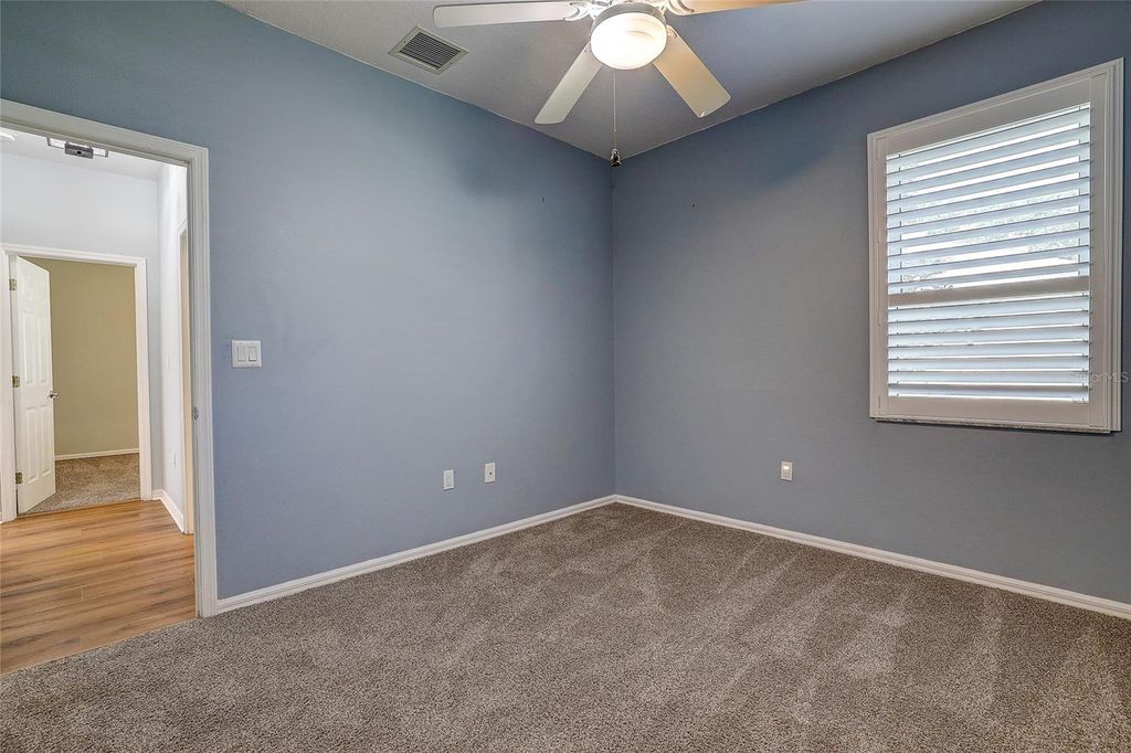 Image 38 of property listing at 143 MILL RUN E, Bradenton, FL 34212